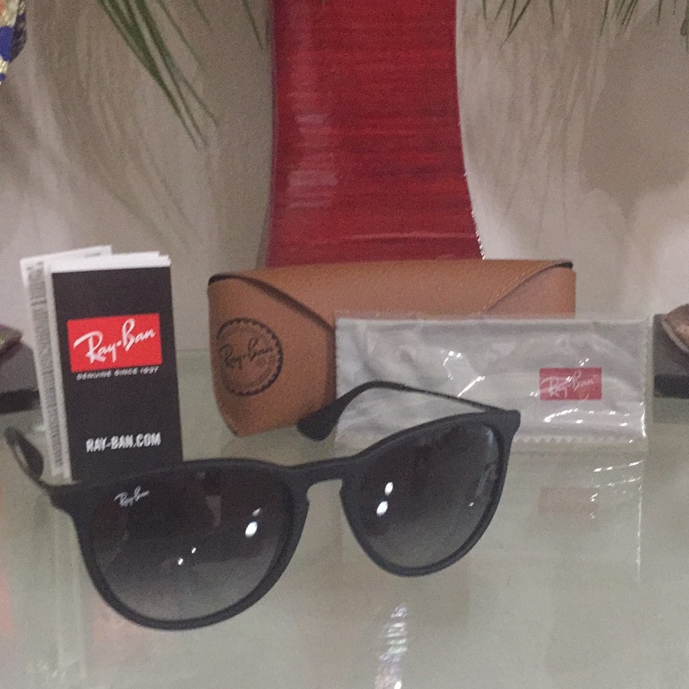 Ray-Ban Erika RB 4171 🌺 Brand New